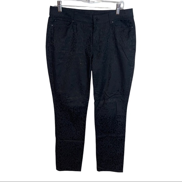 Ann Taylor Black Curvy Fit jeans Size 8 - Picture 3 of 6